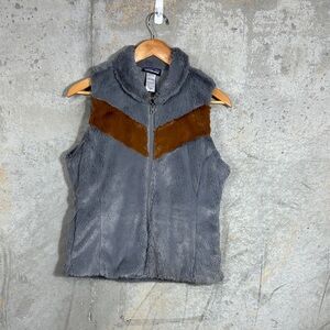 PATAGONIA Women's Vest Jacket Gray Faux Fur Rabbit Fleece